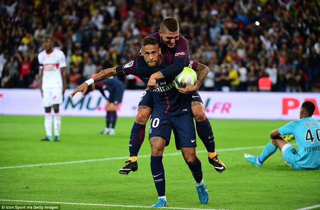 Neymar solo lừa bóng như siêu nhân, PSG thắng lớn - Ảnh 5.