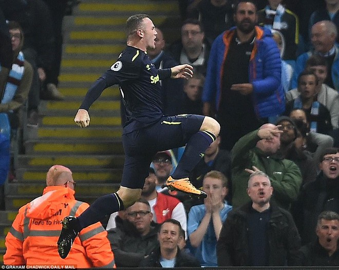 Rooney lại tỏa sáng ở Everton, ghi bàn thắng thứ 200 - Ảnh 7.