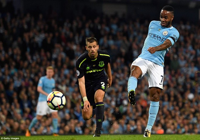 Rooney lại tỏa s&aacute;ng ở Everton, ghi b&agrave;n thắng thứ 200 - Ảnh 11.