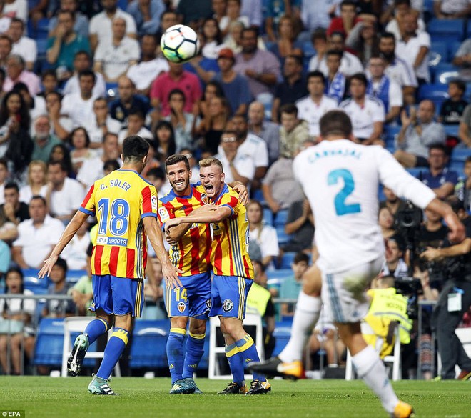 Không Ronaldo, Real chật vật hòa Valencia trên sân nhà Bernabeu - Ảnh 5.