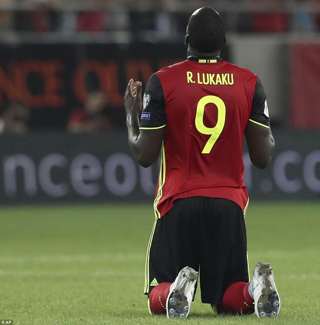 Bom tấn của Man Utd ghi b&agrave;n, Bỉ l&agrave; đội b&oacute;ng ch&acirc;u &Acirc;u đầu ti&ecirc;n dự World Cup 2018 - Ảnh 10.