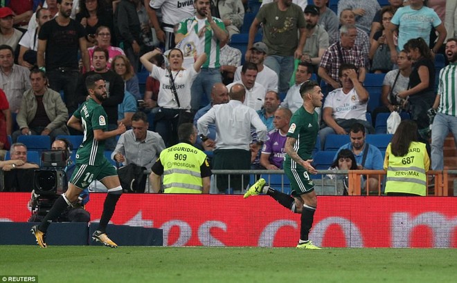 Real thua sốc trong trận ngày Ronaldo trở lại sau án treo giò - Ảnh 10.