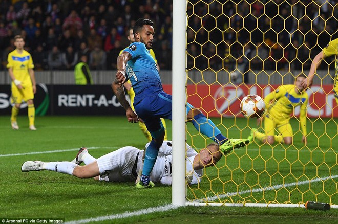Arsenal độc chiếm ngôi đầu bảng H sau trận cầu có 6 bàn thắng - Ảnh 3.