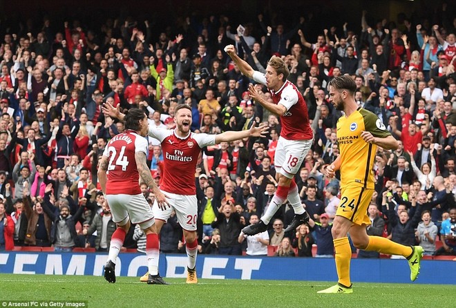 Arsenal thắng nhẹ, bám đuổi hai đội bóng thành Manchester - Ảnh 3.