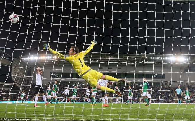 To&agrave;n thắng 9 trận li&ecirc;n tiếp, Đức ch&iacute;nh thức gi&agrave;nh v&eacute; sớm dự World Cup 2018 - Ảnh 4.