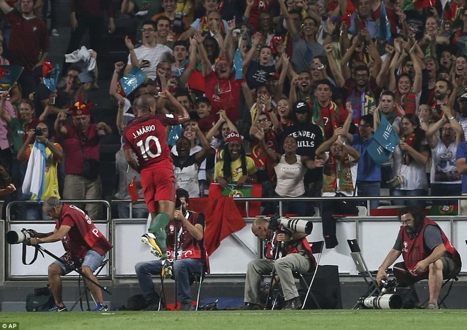 Bồ Đào Nha thắng trận, Ronaldo chính thức góp mặt ở World Cup 2018 - Ảnh 7.