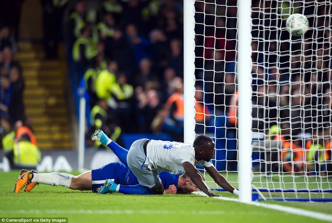 Chelsea đánh bại Everton giành vé vào tứ kết Cúp Liên đoàn - Ảnh 10.