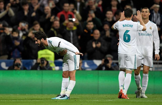 Real Madrid 3-0 Las Palmas: Chuyện quái quỷ gì đang xảy ra với Ronaldo thế này? - Ảnh 6.