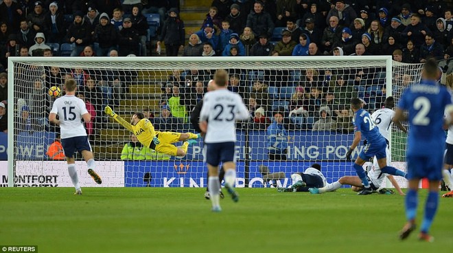 Tottenham tự bắn vào chân mình trong cuộc đua vô địch sau trận thua Leicester - Ảnh 8.