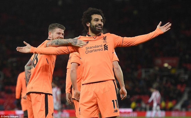Salah lập cú đúp, Liverpool tiếp tục đeo bám Top 4 - Ảnh 8.