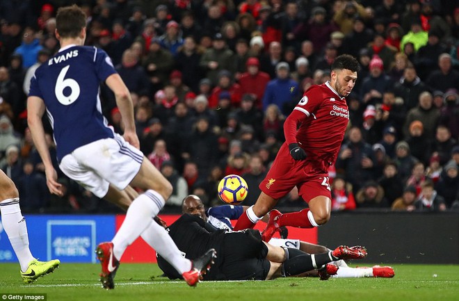 Liverpool sút mãi không vào, bật bãi Top 4 - Ảnh 6.