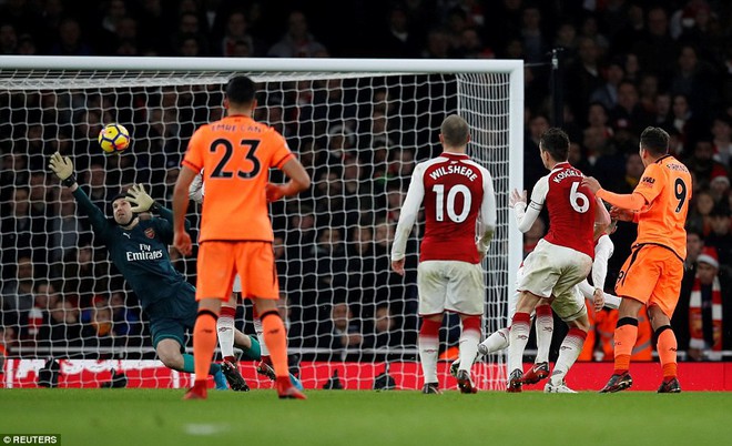 Liverpool hòa Arsenal trong kịch bản điên rồ với 6 bàn thắng - Ảnh 12.