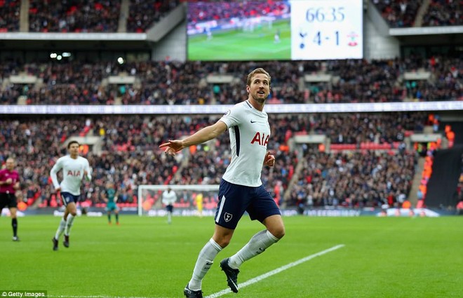 Harry Kane lập hat-trick, vượt mặt Messi về thành tích ghi bàn - Ảnh 5.