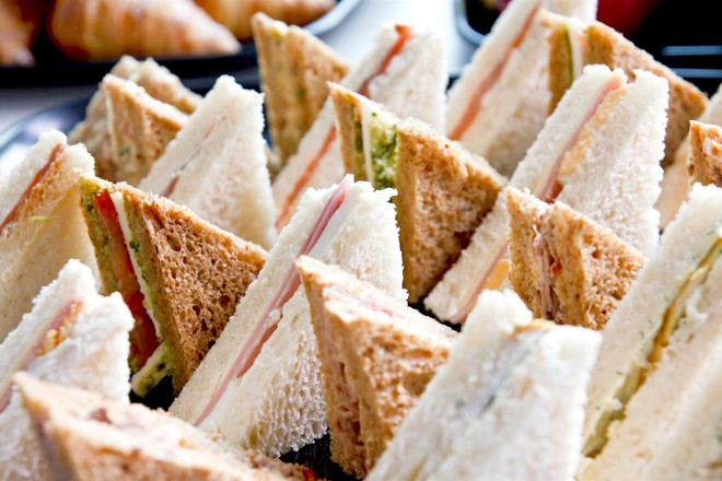 Điểm danh 14 loại sandwich đặc trưng của các nước trên thế giới - Ảnh 4.