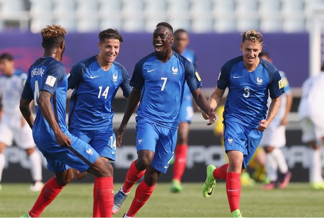 U20 Pháp thắng nhàn, lên nhất bảng đấu có Việt Nam - Ảnh 2.