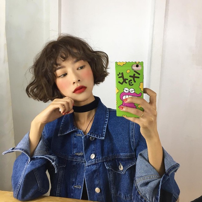 Không phải beauty blogger nhưng 5 hot girl Hàn này vẫn được hội mê làm đẹp săn đón vì makeup cực long lanh - Ảnh 16.