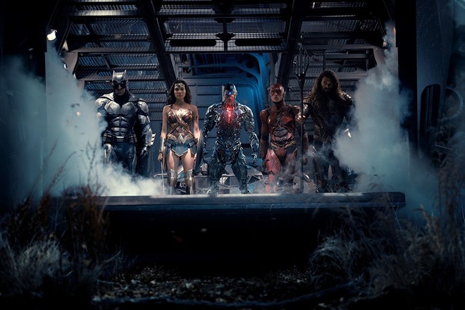 Justice League: Bom tấn điện ảnh hay chỉ là trò đùa con nít? - Ảnh 5.