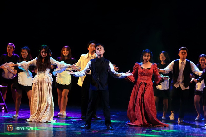 GLAMs 2017: Khi học sinh trường Ams mang s&acirc;n khấu nghệ thuật Broadway đến với Nh&agrave; h&aacute;t lớn H&agrave; Nội - Ảnh 14.
