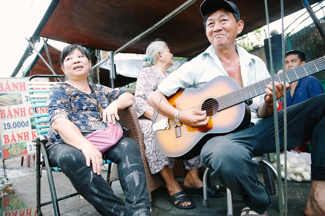 Quán bánh xèo văn nghệ với cô chủ có giọng ca ngọt lịm khiến bao thực khách Sài Gòn say mê - Ảnh 4.