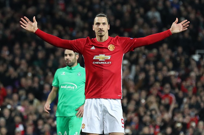 Ibrahimovic trở lại thi đấu vào tối nay: điều fan Man Utd mong chờ cuối cùng đã tới - Ảnh 3.