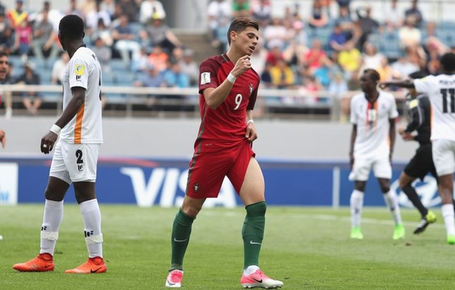 Đàn em Ronaldo thua sốc Zambia ở trận ra quân U20 World Cup - Ảnh 4.