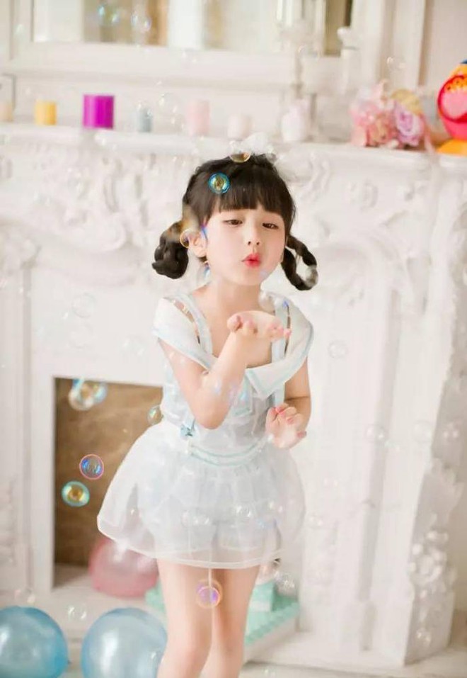 Xinh đẹp hết phần người khác, bé gái 8 tuổi với gương mặt hao hao Angelababy đốn tim hàng loạt cư dân mạng - Ảnh 8.