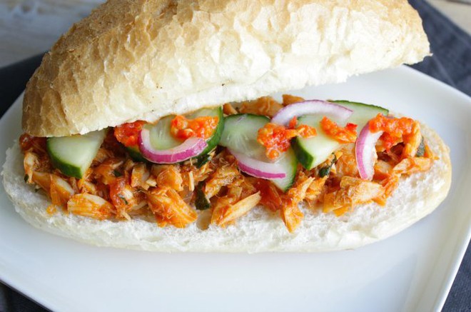 Điểm danh 14 loại sandwich đặc trưng của c&aacute;c nước tr&ecirc;n thế giới - Ảnh 6.
