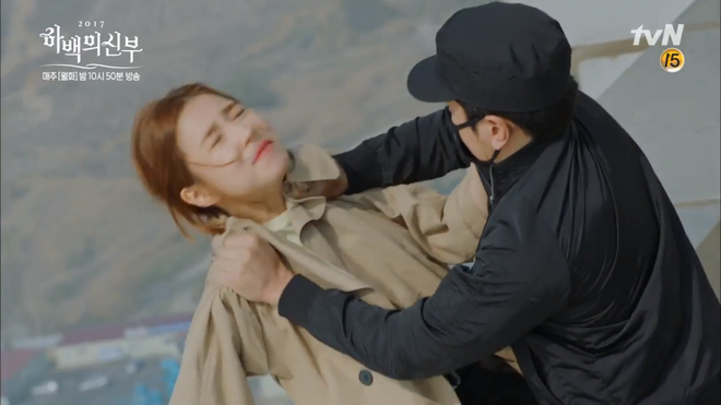 &ldquo;C&ocirc; D&acirc;u Thủy Thần&rdquo;: Nam Joo Hyuk l&agrave; H&agrave; B&aacute; nhưng lại biết bay, xịn chưa! - Ảnh 1.