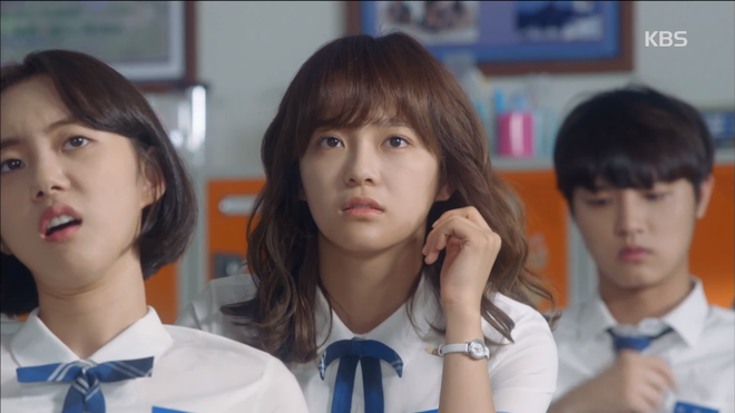 Tập 3 “School 2017”: Ai đó mau cứu lấy mái tóc của Se Jeong trong “School 2017” đi! - Ảnh 2.