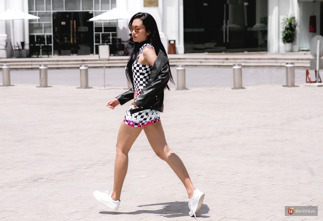 Street style chẳng cần lồng lộn, cứ cao v&agrave; gầy th&igrave; đơn giản cũng th&agrave;nh mặc đẹp của mẫu Việt tuần qua - Ảnh 8.
