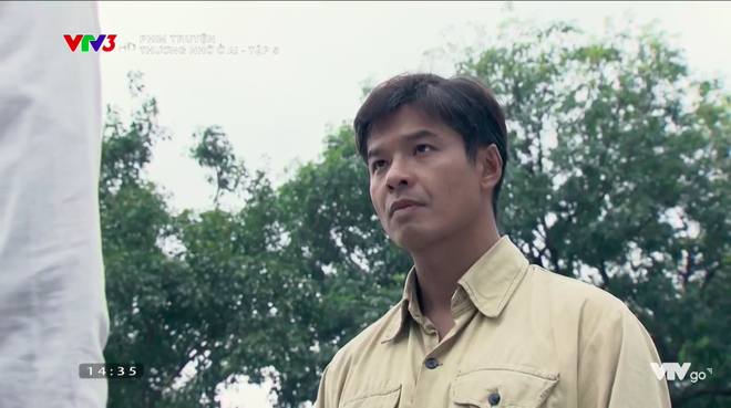 Thương nhớ ở ai tập 5: Cho rằng c&aacute;c b&agrave; go&aacute; rủ nhau đi ngắm &ldquo;giai&rdquo;, Quất bị đ&aacute;nh lăn đ&ugrave;ng ra đất - Ảnh 7.