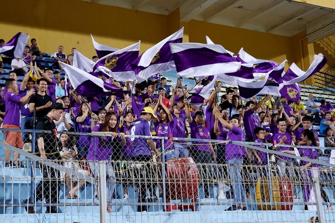 Thay đổi diện mạo sân Hàng Đẫy, CLB Hà Nội quyết kéo khán giả thủ đô - Ảnh 2.