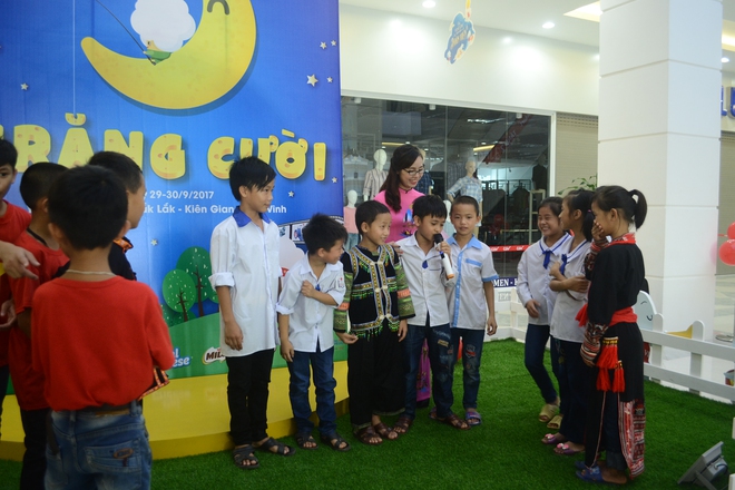 CGV tổ chức chương trình “Trăng Cười” cho 1.000 trẻ em khuyết tật - Ảnh 7.