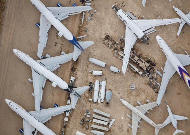 Ngắm vẻ đẹp ấn tượng của những chiếc máy bay khổng lồ được chụp từ trên cao - Ảnh 13.