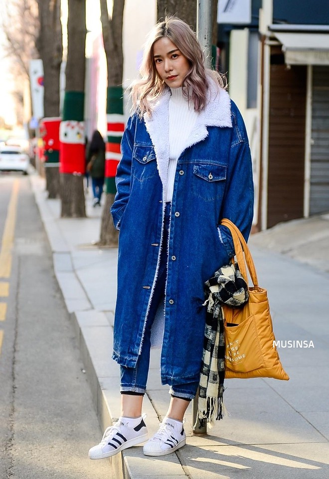 Ngắm street style của giới trẻ Hàn ngày cuối năm để học cách diện áo khoác vừa nổi vừa chất - Ảnh 5.