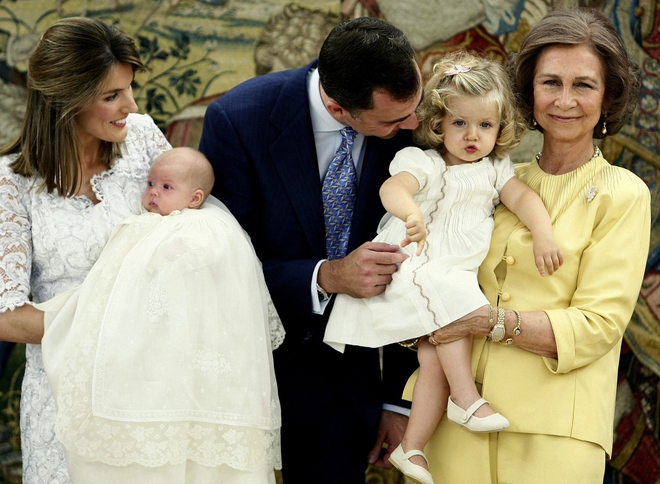 Las dos encantadoras princesitas de la Familia Real Española ahora están muy guapas - Foto 2.