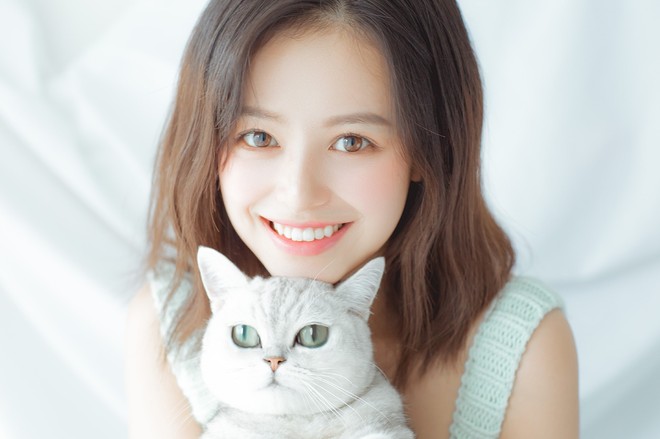 Nhan sắc kh&ocirc;ng ch&ecirc; v&agrave;o đ&acirc;u được của c&ocirc; bạn Trung Quốc sinh năm 1995 - Ảnh 1.