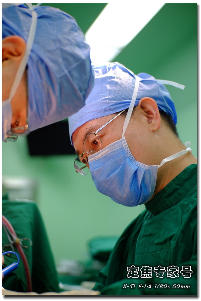 Phẫu thuật cho một em bé bị mất thị lực, bác sĩ lấy ra thứ đáng sợ hơn cả khối u trong não - Ảnh 7.