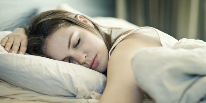Cẩn thận với 6 tác hại đáng sợ của thói quen ngủ quá nhiều mỗi ngày - Ảnh 7.