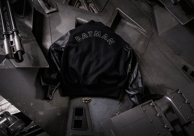 C&oacute; l&agrave; fan của c&aacute;c si&ecirc;u anh h&ugrave;ng hay kh&ocirc;ng, bạn cũng sẽ kết bộ sưu tập Puma x Justice League si&ecirc;u chất n&agrave;y - Ảnh 2.