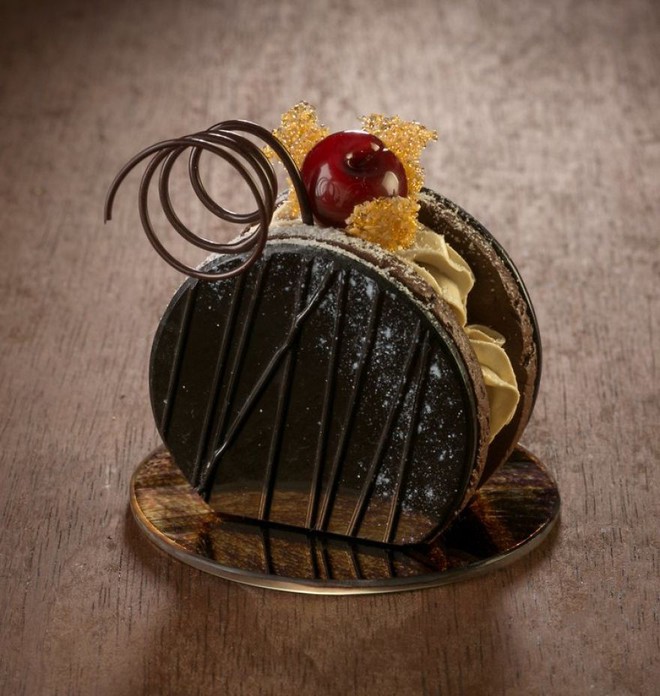 Chiêm ngưỡng những chiếc bánh ngọt vô cùng đẹp mắt được làm bằng thủy tinh và sứ - Ảnh 16.