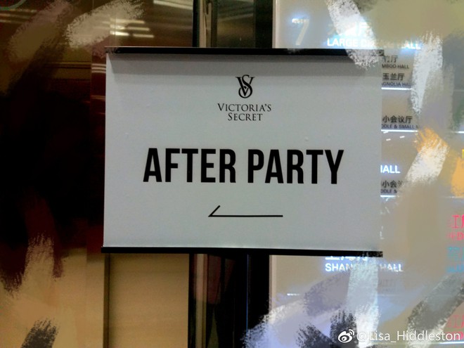 Chưa bao giờ có trong lịch sử: Tiệc After Party của Victorias Secret bất ngờ bị cảnh sát ập vào yêu cầu dừng lại vì quá ồn - Ảnh 2.