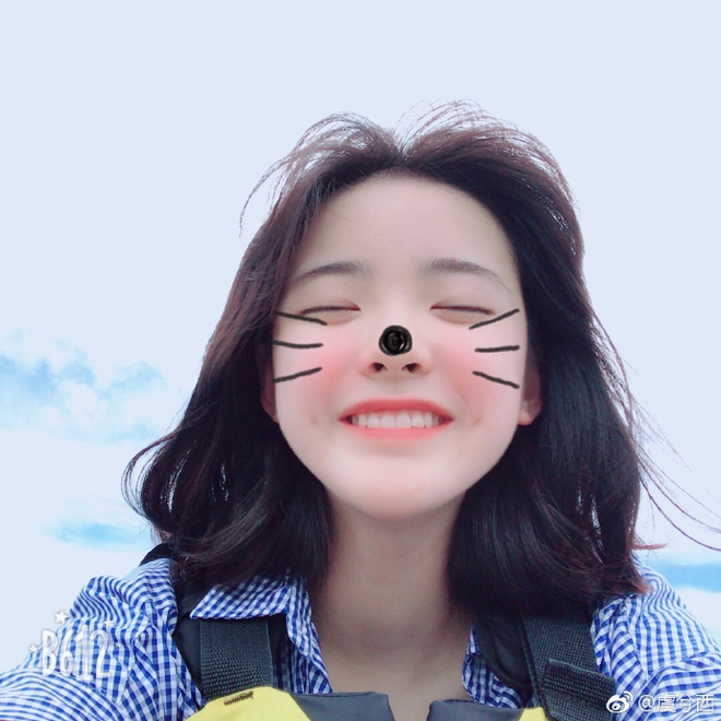 Đẹp dịu d&agrave;ng m&agrave; kh&ocirc;ng ch&oacute;i lo&aacute;, nữ sinh 10X khiến ai cũng cảm nắng từ c&aacute;i nh&igrave;n đầu ti&ecirc;n - Ảnh 5.