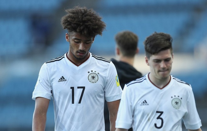 U20 Đức nằm chờ vé vớt sau trận thắng hú vía đội bóng tí hon - Ảnh 5.