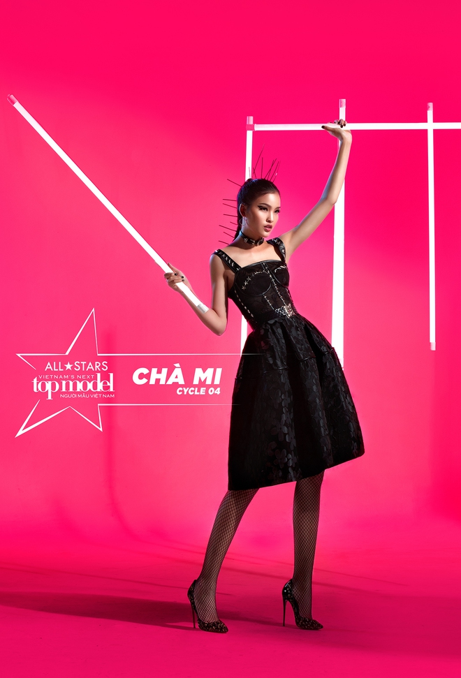 Vietnams Next Top Model tung bộ hình hồng rực, cực chất của 13 chiến binh dữ dằn - Ảnh 3.