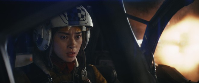 Sau The Last Jedi và Bright, phải gọi Ngô Thanh Vân là cô gái bom đạn! - Ảnh 1.