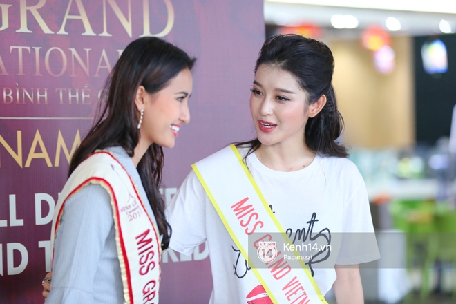 Huyền My đọ sắc c&ugrave;ng Miss Cambodia ở Hoa hậu H&ograve;a b&igrave;nh Thế giới 2017, ai đẹp hơn ai? - Ảnh 9.