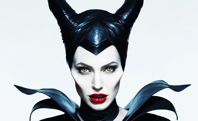 Angelina Jolie chính thức trở lại với Maleficent 2 - Ảnh 1.