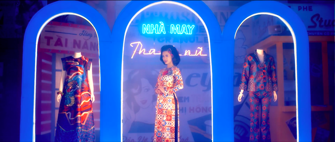 Đ&ocirc;ng Nhi - Truyền nh&acirc;n đời thứ 20 của &ldquo;C&ocirc; Ba S&agrave;i G&ograve;n&rdquo; biến ho&aacute; linh hoạt với tạo h&igrave;nh pop-art trong MV nhạc phim - Ảnh 4.