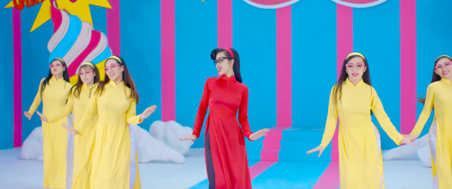 Đ&ocirc;ng Nhi - Truyền nh&acirc;n đời thứ 20 của &ldquo;C&ocirc; Ba S&agrave;i G&ograve;n&rdquo; biến ho&aacute; linh hoạt với tạo h&igrave;nh pop-art trong MV nhạc phim - Ảnh 7.